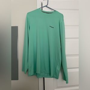 Men’s Patagonia sun shirt